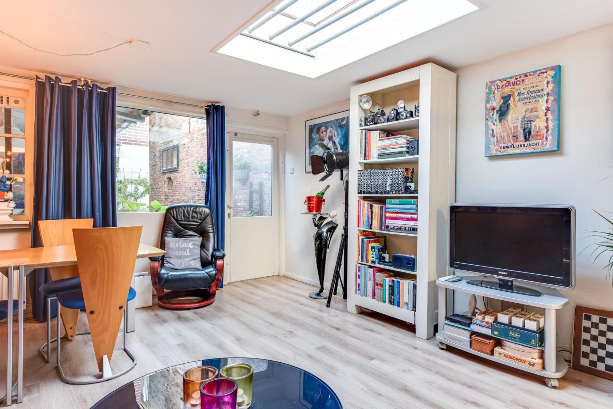 Gezellig Appartement In De Mooie Oude Binnenstad Van Alkmaar Eksteriør billede