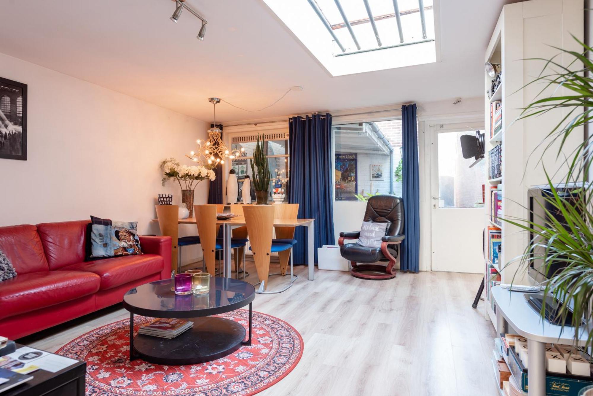 Gezellig Appartement In De Mooie Oude Binnenstad Van Alkmaar Eksteriør billede